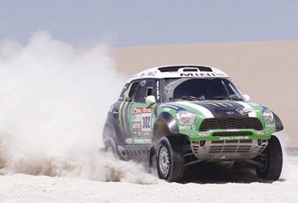 فرنسيان توجا ببطولة رالي داكار